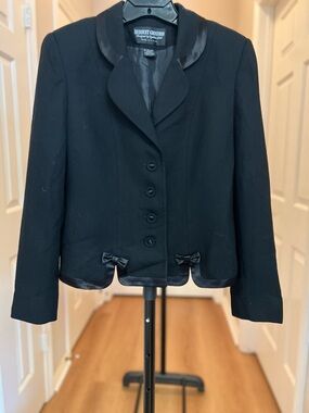 Herbert Grossman Black Satin-Trim Bow Hem Blazer